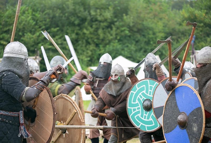 Déise Medieval do battle at the Viking Woodstown Heritage Week Event